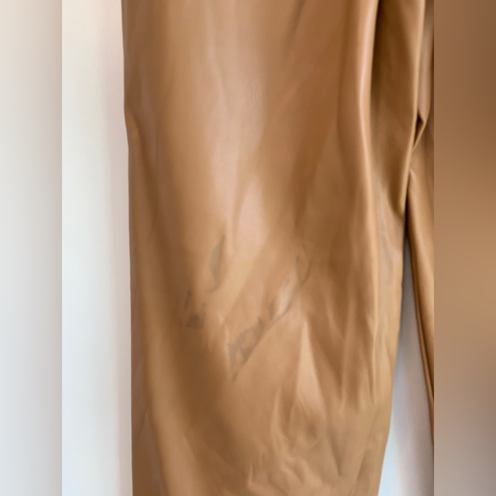 Express Tan Set - Picture 12 of 15